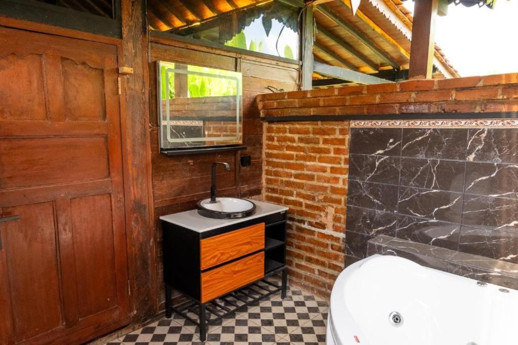Lasuita Villa Canggu (Bali)
